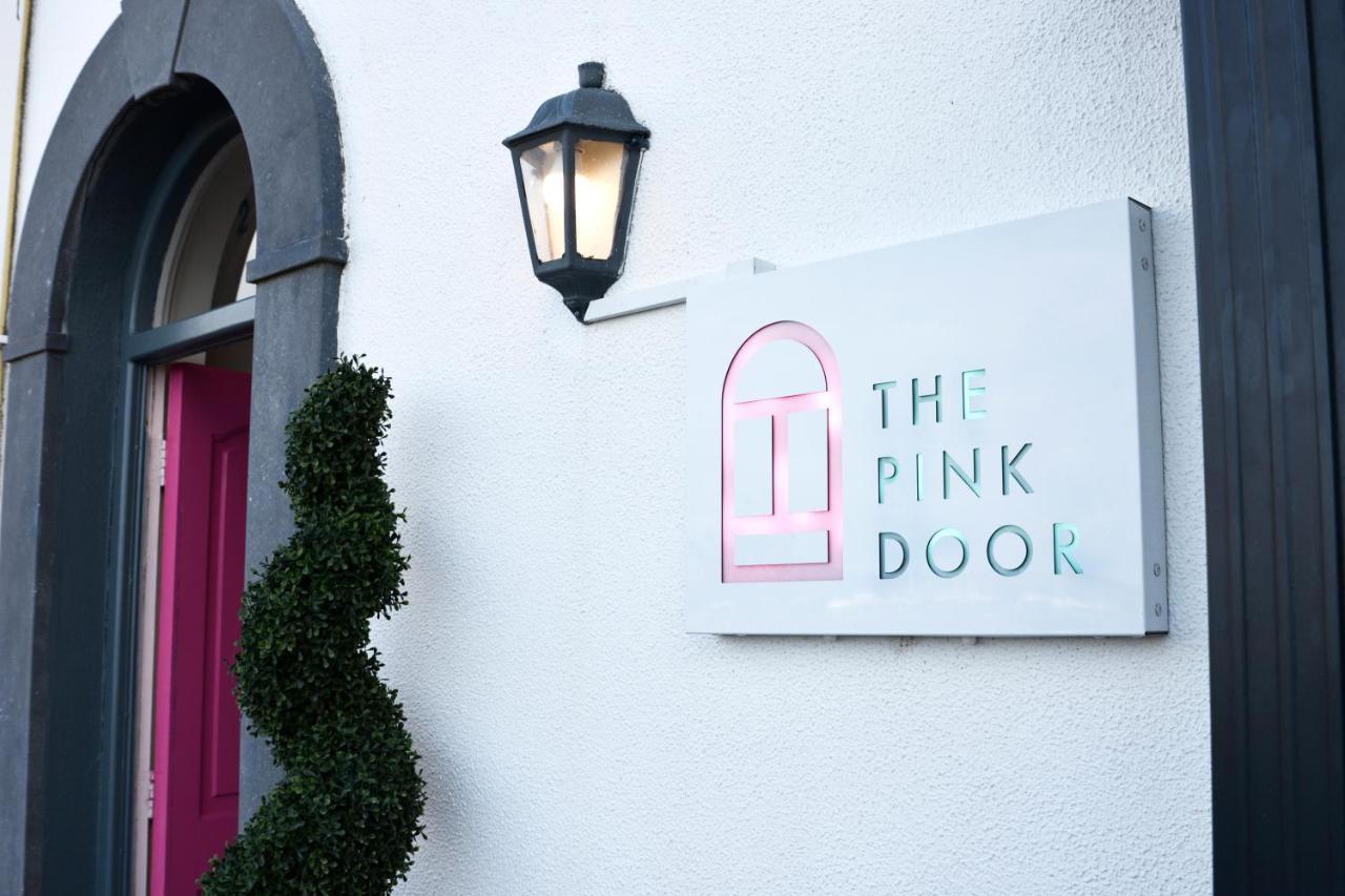 The Pink Door Westport Bed & Breakfast Exterior photo
